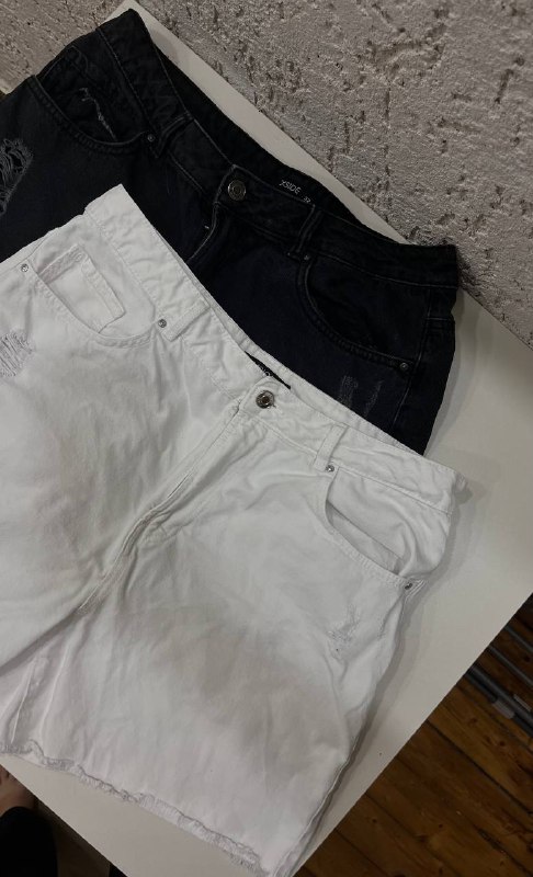 Шорты 2 шт размер 32 L-XL