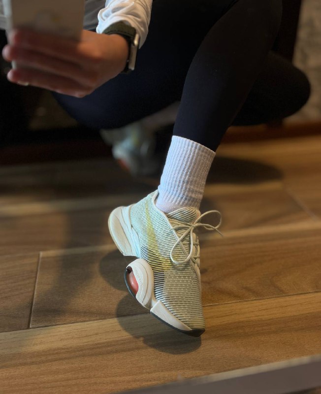 Кроссовки Nike superrep