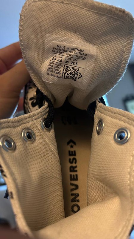 Босоножки детские Camper, кеды детские Converse 5