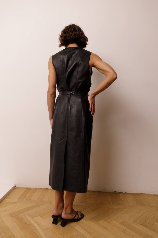 Natural leather suit 2