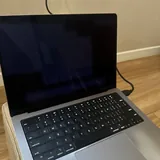 MacBook Pro 14” M1 512 ГБ с проблемой экрана 2