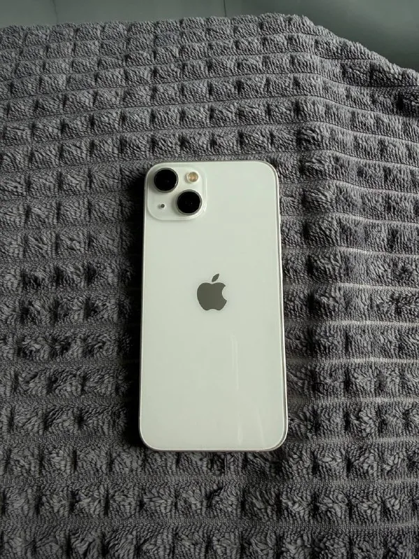 iPhone 13 128GB 1