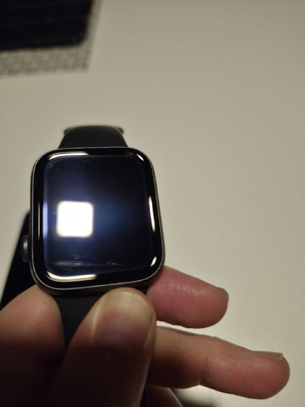 iPhone 11 64Gb, Apple watch SE 5