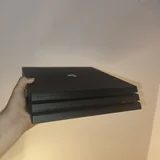 PS4 Pro, 2 джойстика, 3 игры 1