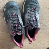 Hiking shoes Decathlon 2