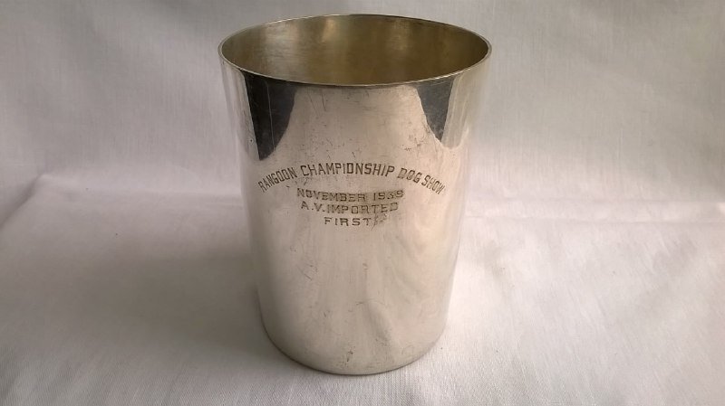 Посеребренный кубок победителя DOG SHOW 1939
