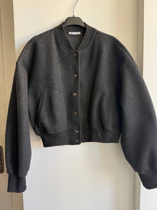 Серый бомбер ZARA M