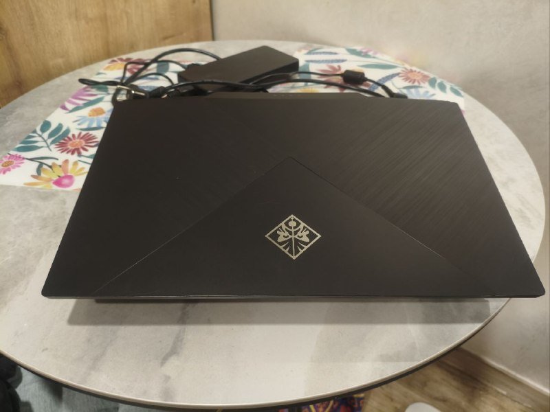 HP OMEN 17-cb1022ur ноутбук