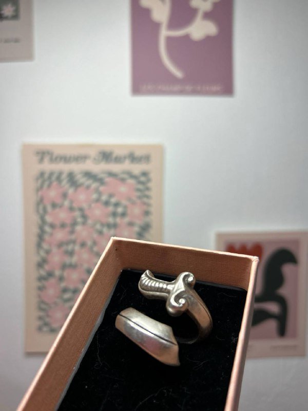 Аутентичное кольцо с Индии в виде кинжала 2