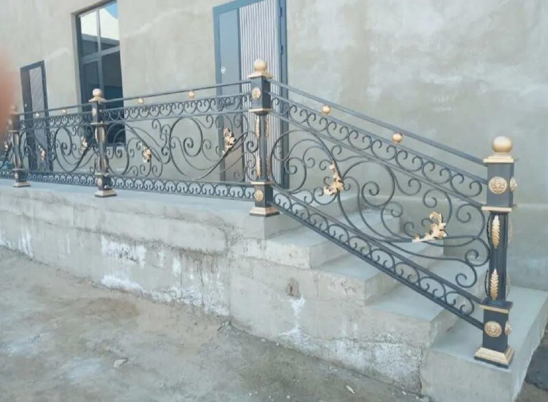 Изделия из металла: двери, перила, заборы, лестницы 6