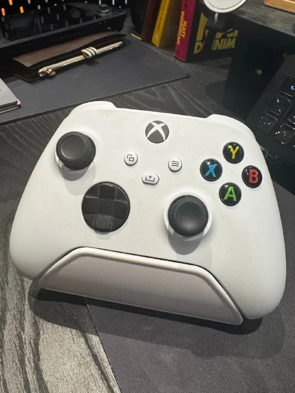 Беспроводной геймпад Xbox для ПК и Xbox