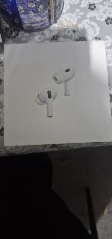 оригинальные AirPods Pro 4
