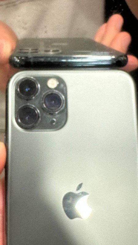 64GB iPhone 11 Pro с Face ID и новой батареей 7