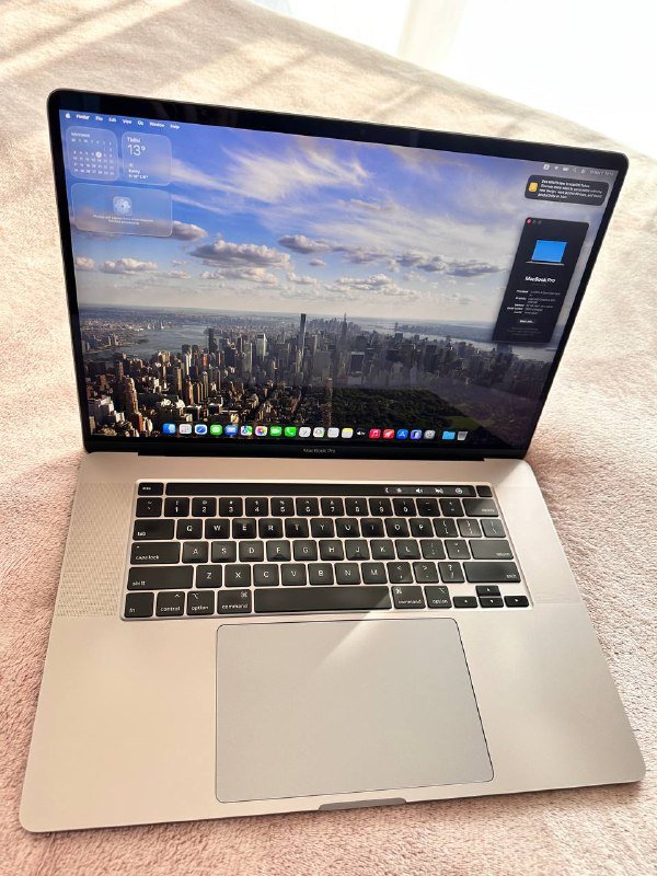 MacBook Pro 16" 2019 Intel i9 32GB RAM 1TB SSD 5