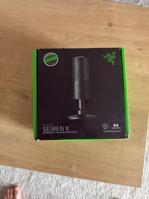 USB-микрофон Razer Seiren X