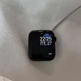 Apple Watch SE (2nd Generation) 44mm GPS 1
