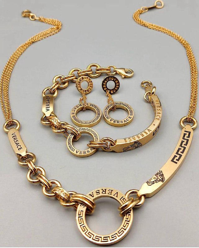Золотые ювелирные изделия Versace 2