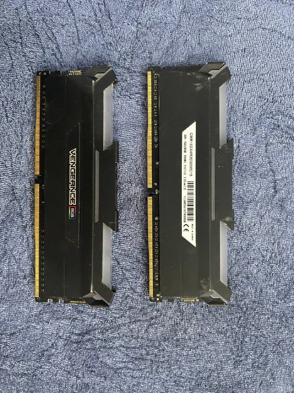 Corsair DDR4 2x8GB 3000MHz