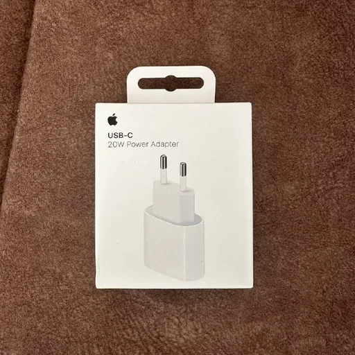 Зарядный блок Apple USB-C 20W