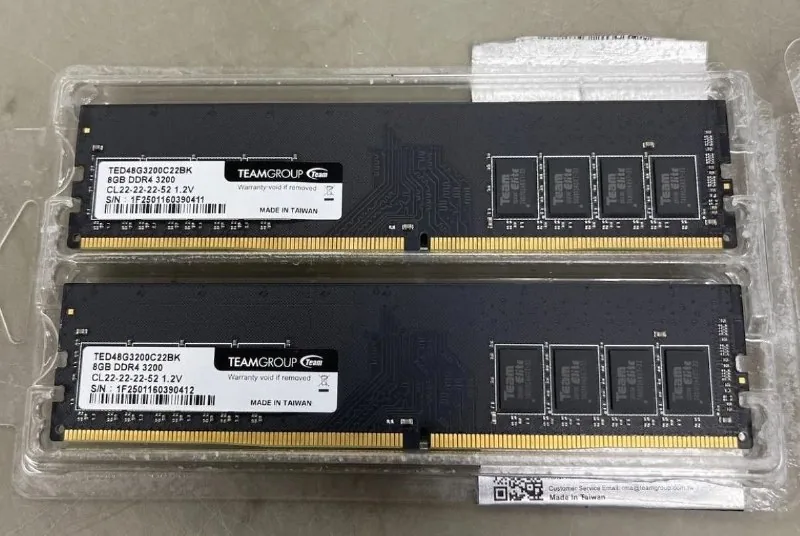 TEAMGROUP T-Force Elite DDR4 RAM 16GB 1