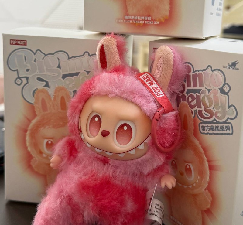 Labubu dolls, new in box 2