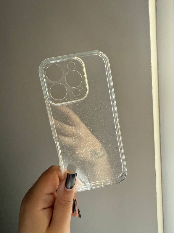 чехол на Iphone 16 pro