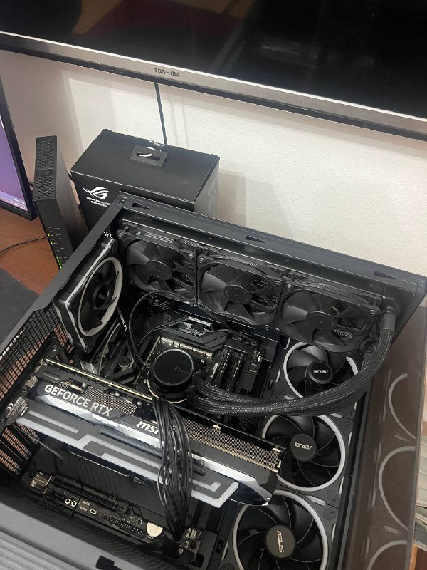 Мощный игровой ПК AMD Ryzen 7 RTX 4070 Ti 5