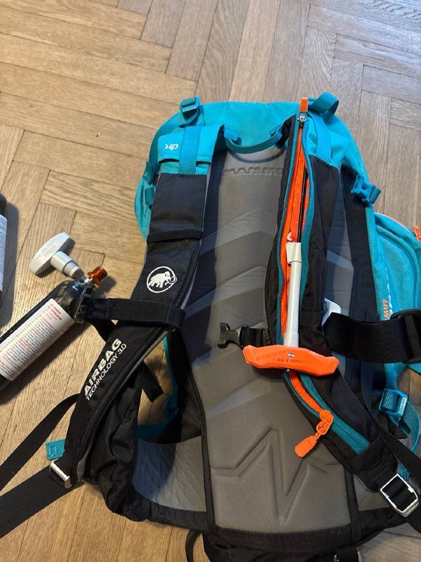 Рюкзак Mammut 30л с противолавинной подушкой и карбоновыми баллонами 2