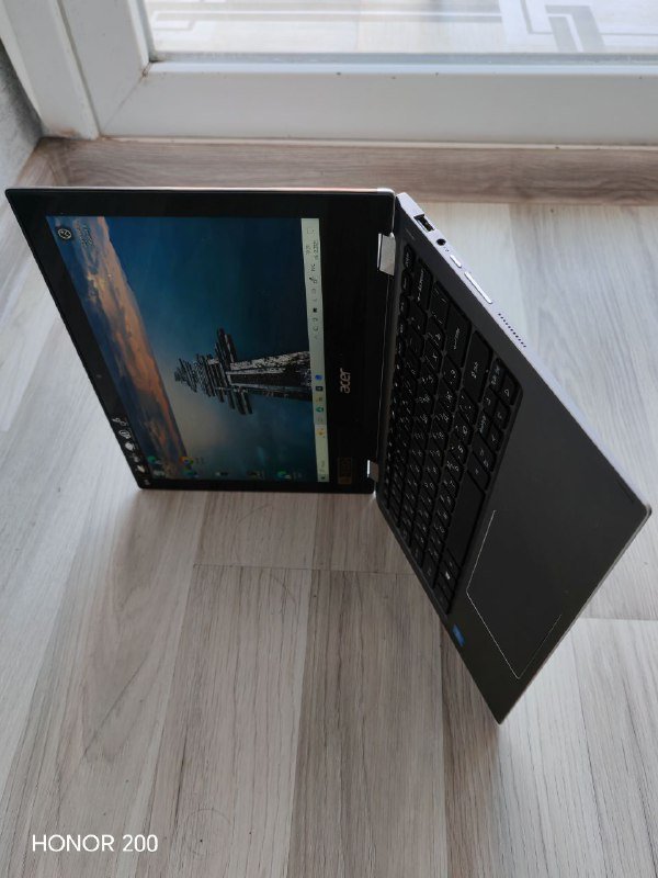 Ноутбук Acer в хорошем состоянии