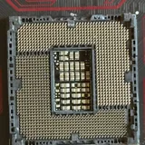 Мышь Logitech G102, материнская плата Asus B150, процессор Intel i7-7700k, ОЗУ Crucial 2x8GB, водяное охлаждение Deepcool 6