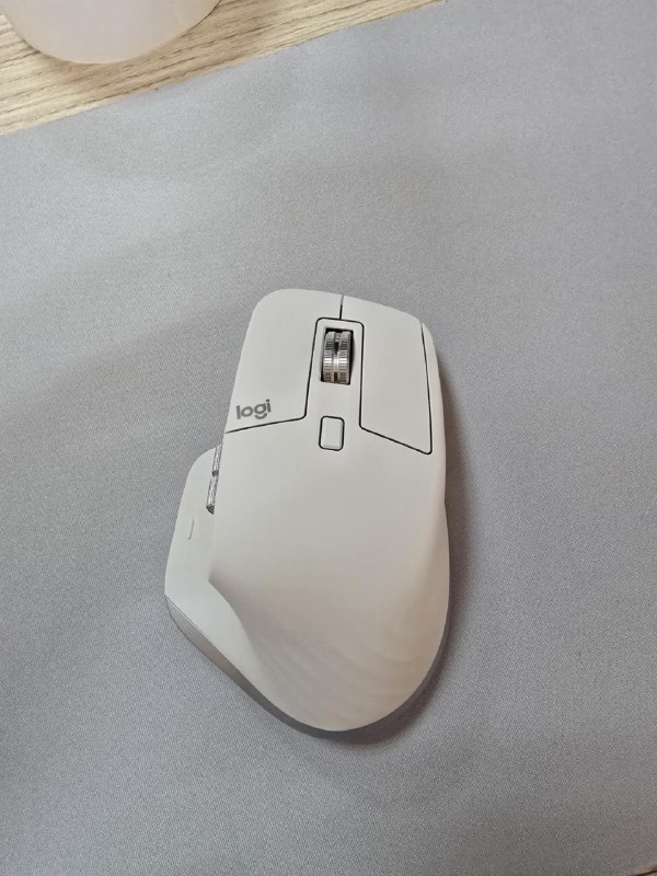 Akko 3098B Wireless Keyboard Hot Swap switches, Logitech MX Masters 3S Mouse 6