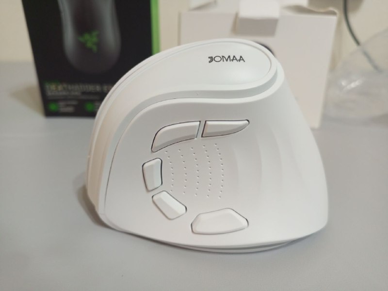 Беспроводная вертикальная RGB мышь Jomaa V53, Deathadder Essential