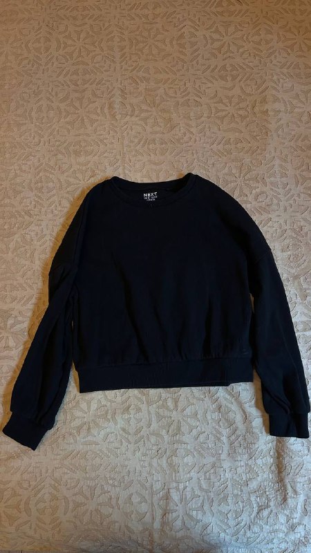 Кофта Zara, платья LC Waikiki, кофта Next, майка terranova, шорты Next, рубашка, куртка Stradivarius, купальник, кроссовки, Crocs 3