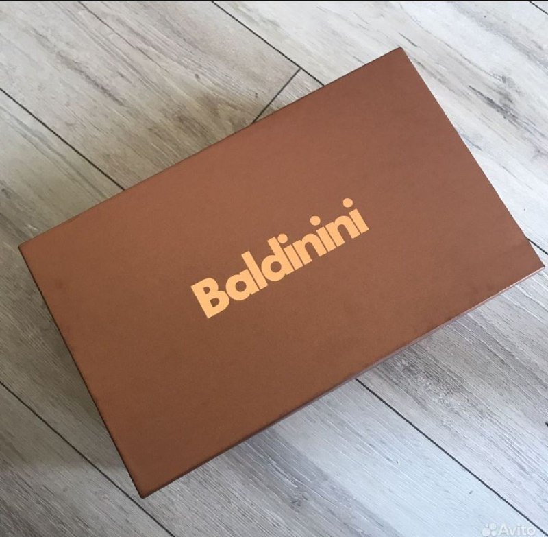 Оригинальные туфли Baldinini размер 37 10