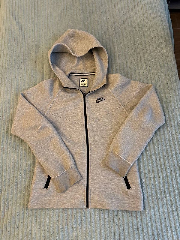 Tech fleece zip up hoodie, Burberry puffer jacket