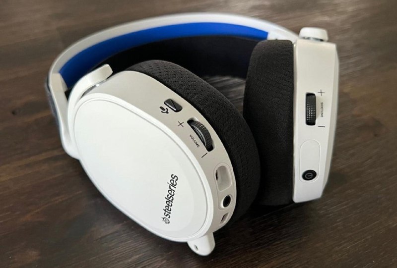 Игровая гарнитура Steelseries Arctis 7P+
