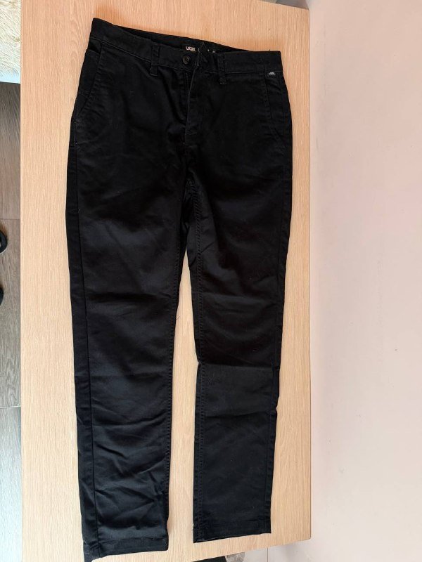 Джинсы Levi’s 501, брюки Vans Authentic Chino 6