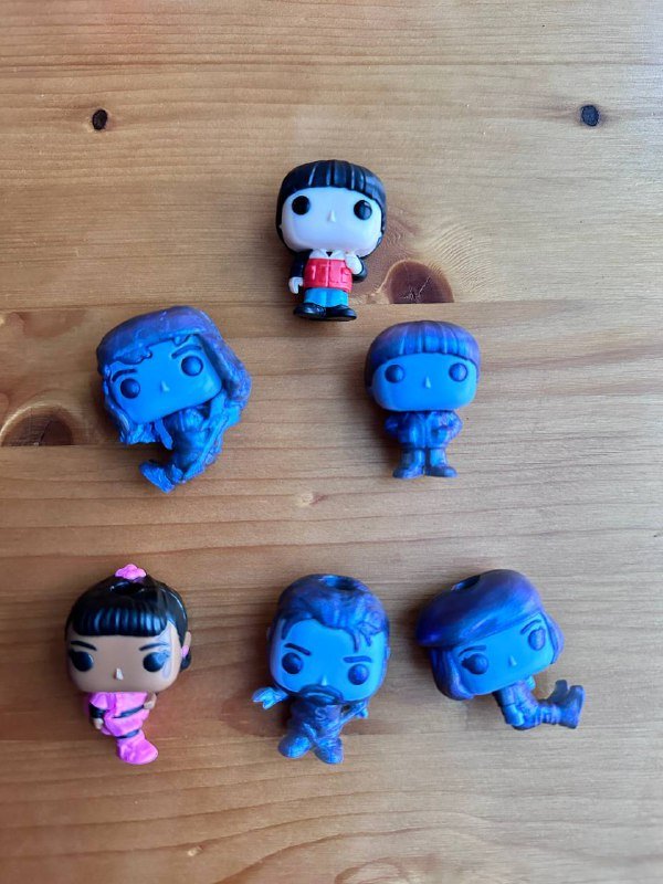 Фигурки Stranger Things Kinder Joy