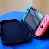 Nintendo Switch, карта памяти, чехол 2