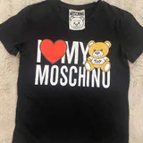 Футболка Moschino 1