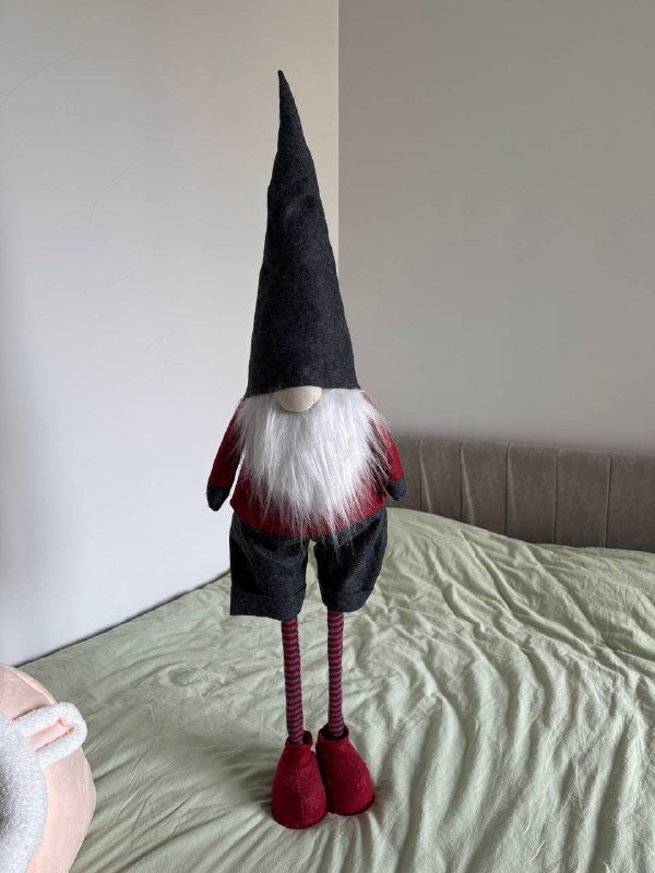 Кофемашина Nespresso, приставка Dendy, мышь Xiaomi, лазер, гном, набор посуды 8