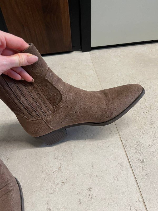 Казаки коричневые размер 39