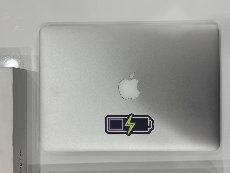 MacBook Pro 13 2015 128GB SSD 8GB RAM 3