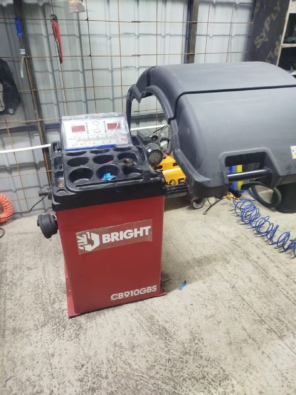 Шиномонтажный и балансировочный станки 3