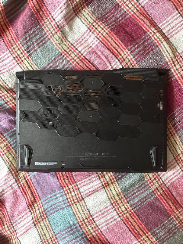 Игровой ноутбук MSI Katana 17 B12VEK-270RU 6
