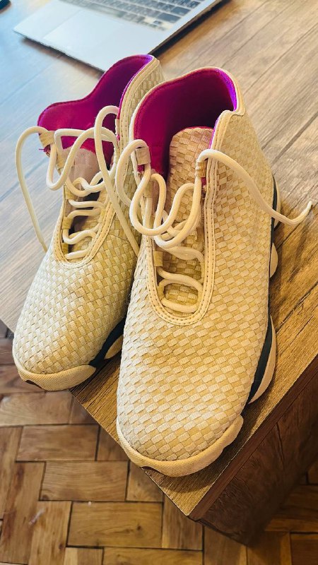 Женские кроссовки Jordan, размер 40-40,5