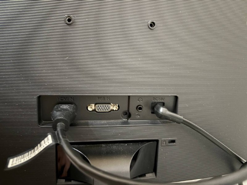 Монитор 27" SAMSUNG LC27F396FHIXCI 2