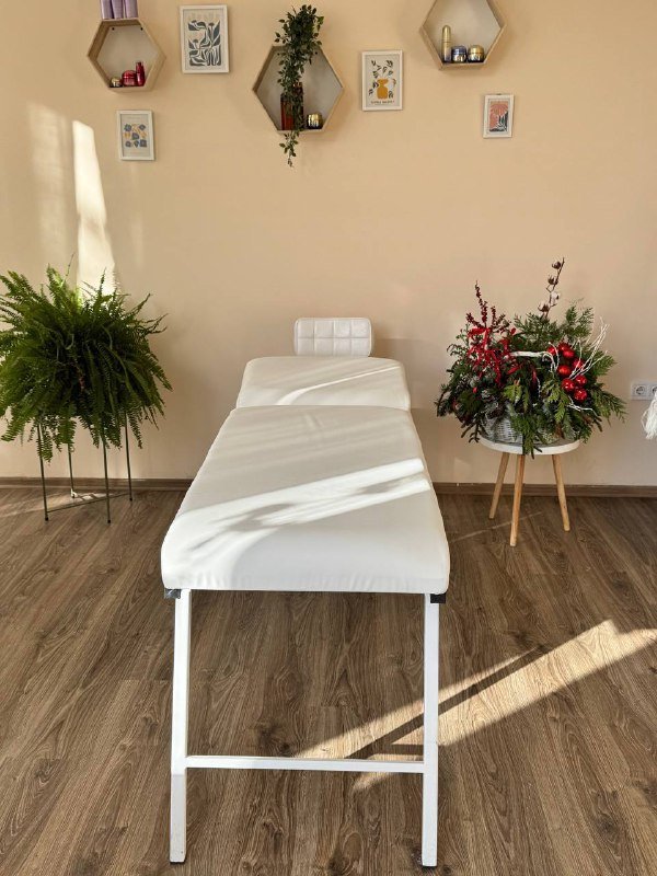 Кушетки для косметолога, лешмейкера