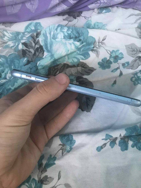 iPhone со сломанной задней камерой и батареей 75% экран оригинал 6