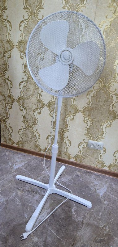 Вентиляторы напольные ZANUSSI и Midea 9